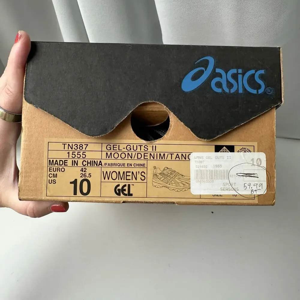 Asics 10 Gel Guts II Moon/Denim Cool Neutrals Running Sneaker- Gym Shoes/Workout